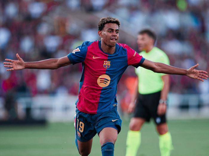 西甲积分榜，巴萨3-0，斩获3连胜，先赛4分领跑，将压力抛给皇马